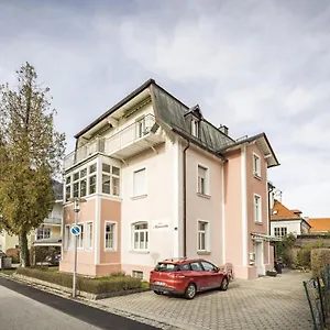 Apartment Haus Alpenruhe, Bad Reichenhall